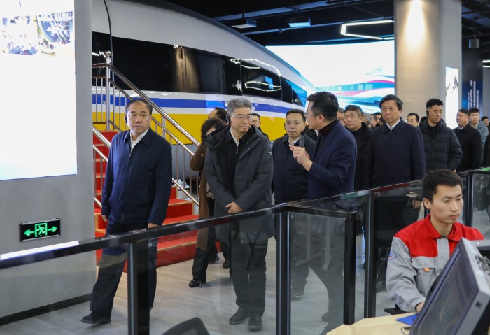 聚焦｜吳巖：升本不忘本，勇當(dāng)職業(yè)教育領(lǐng)頭羊！